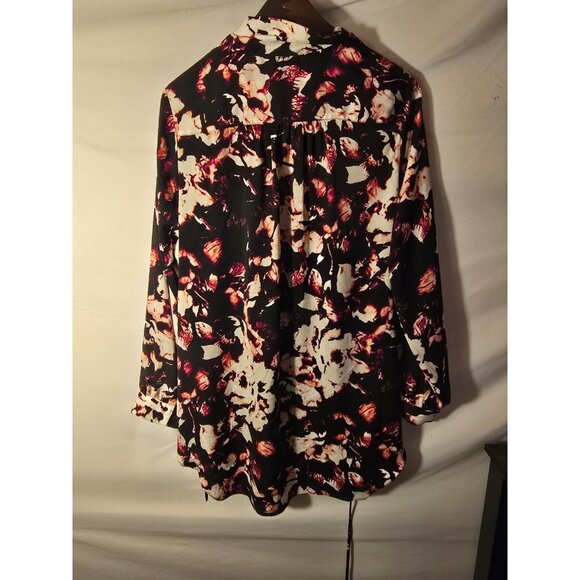 NWT New Apt 9 Black Floral Top Shirt Blouse Button Up Silky Womens Plus 1X 18W - Picture 3 of 3